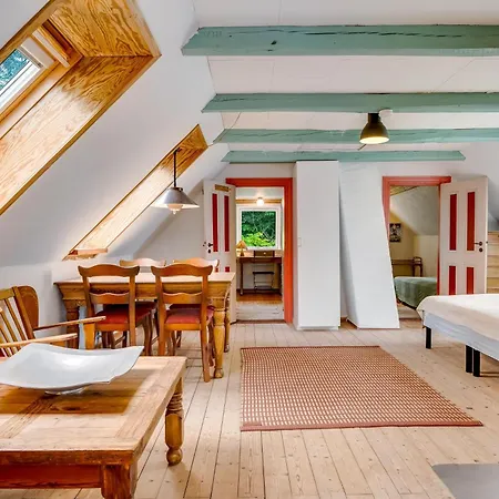 Spacious With Terrace, Wood-burning Stove And Large Plot Fjerritslev