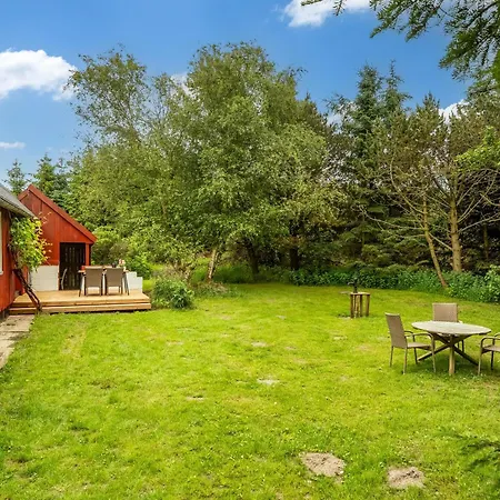 Spacious With Terrace, Wood-burning Stove And Large Plot *